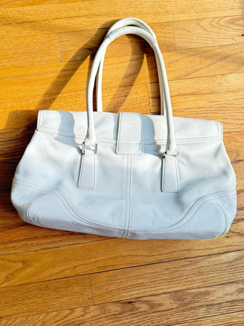 Coach classic shoulder